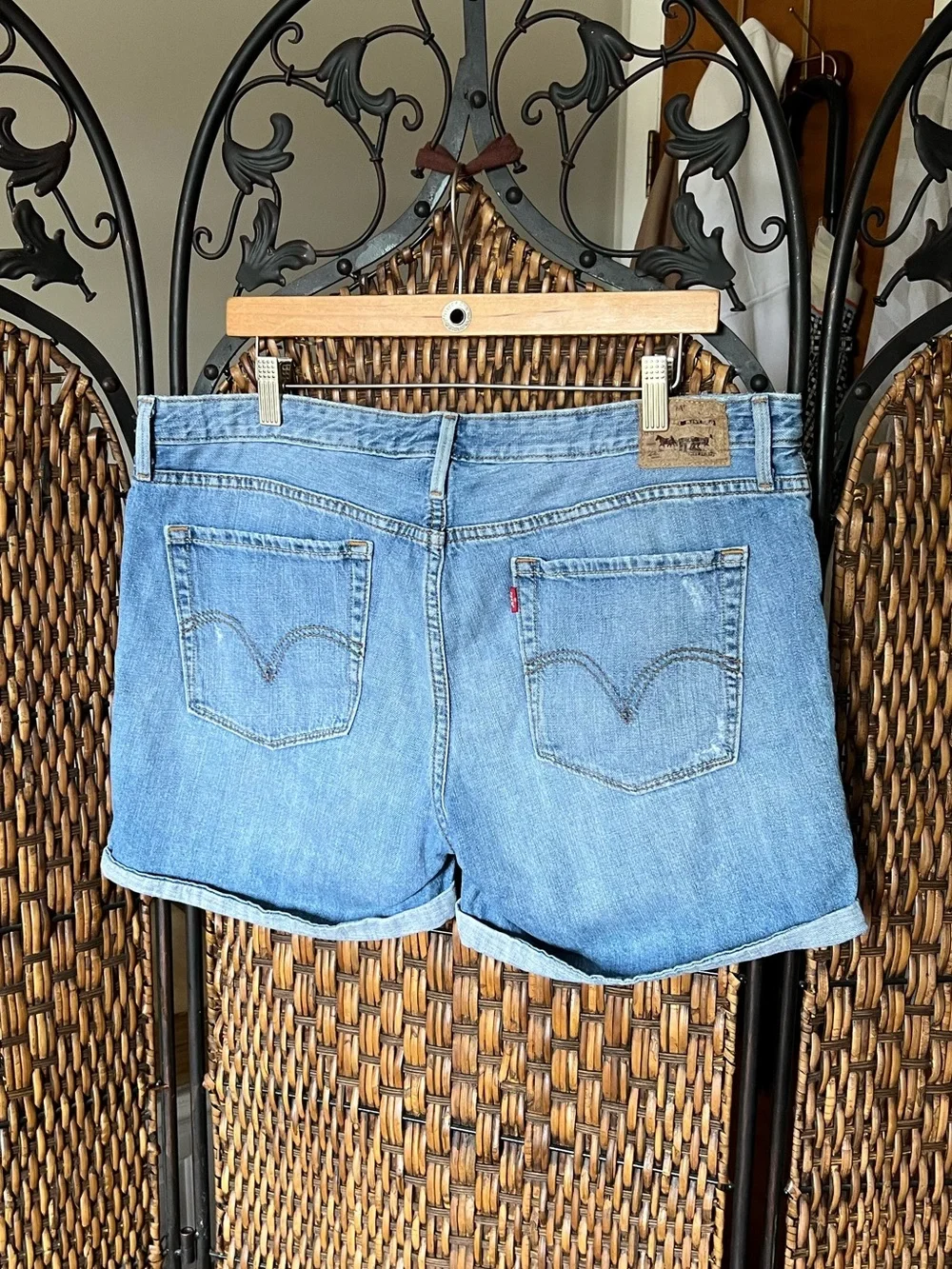 14 Levi’s Denim Shorts